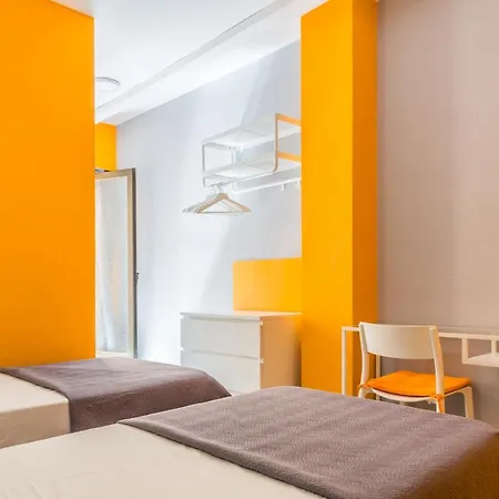 Pensión Tropical 4*