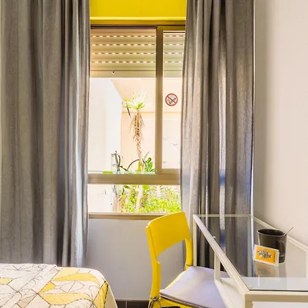 Tropical Pensión 4*