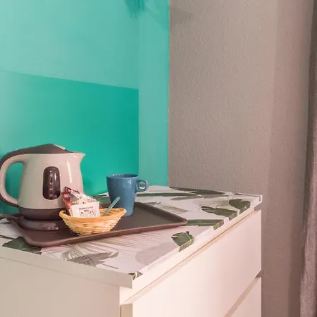 Tropical Pensión Almuñécar