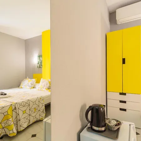 Tropical Guest house Almunecar